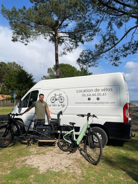 magnifique sortie en groupe grace à Xavier des vélos du Pyla et ses vélos cargo longtail.